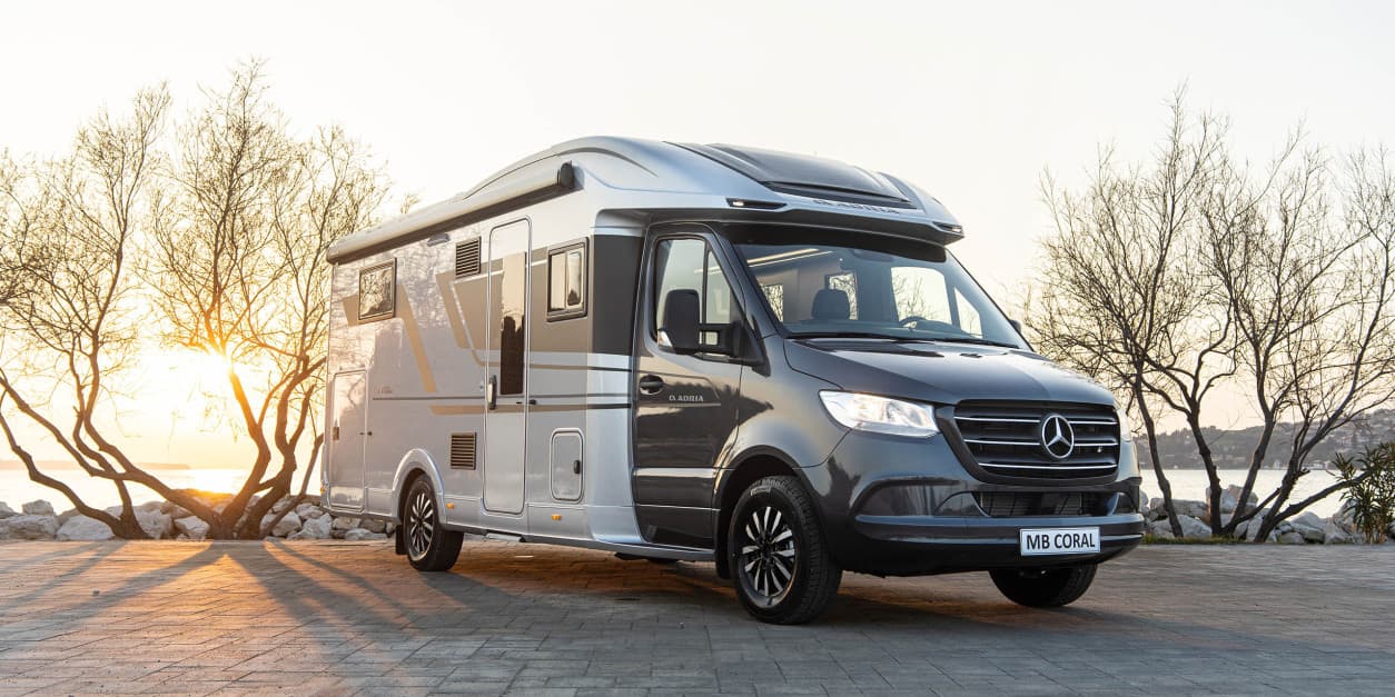 Adria Coral Plus 670 SL Teilintegriert